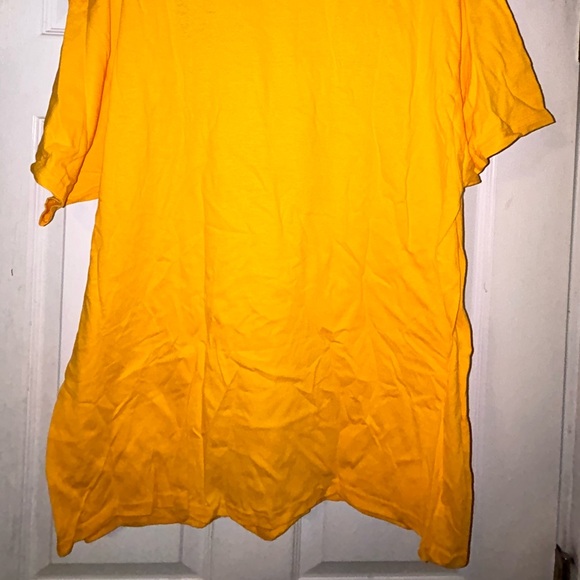 ๐๐๏ธ University of Michigan Wolverines Marquee Maize Shirt ๐๏ธ๐ - Picture 6 of 12